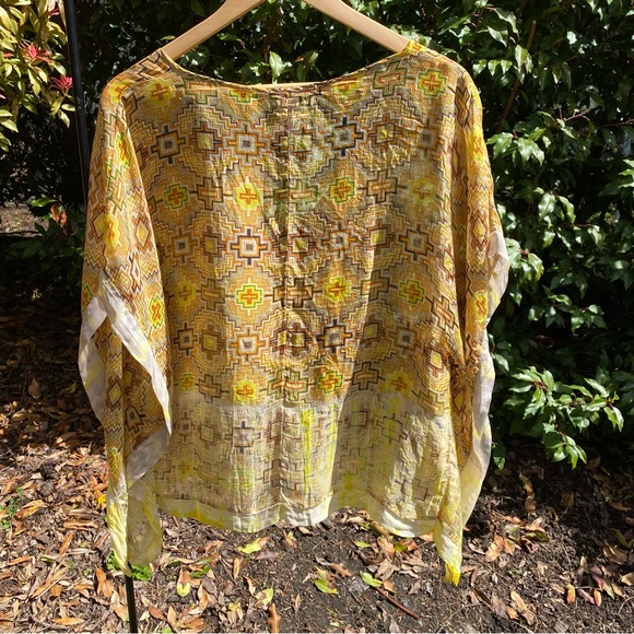 Language silk top - Picture 2 of 6